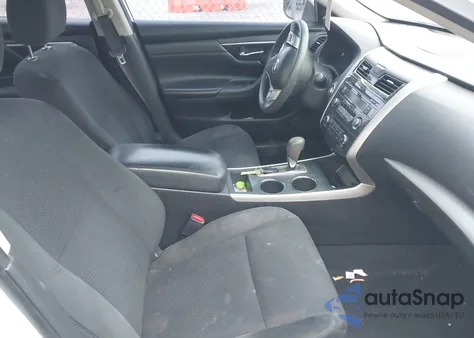 2015 Nissan Altima 2.5/2.5 S/2.5 Sl/2.5 Sv из США, поврежденный, VIN 1N4AL3AP1FN399656